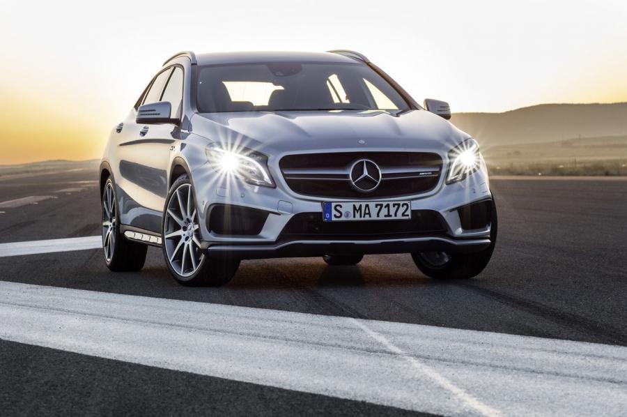  Mercedes-Benz GLA45 AMG 2014 года  (фото 26 из 28)